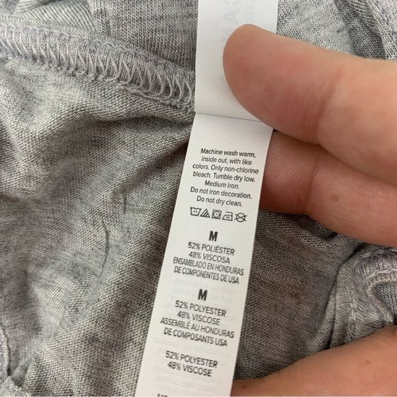 Champagne Campaign Tank Top - Picture 4 of 4